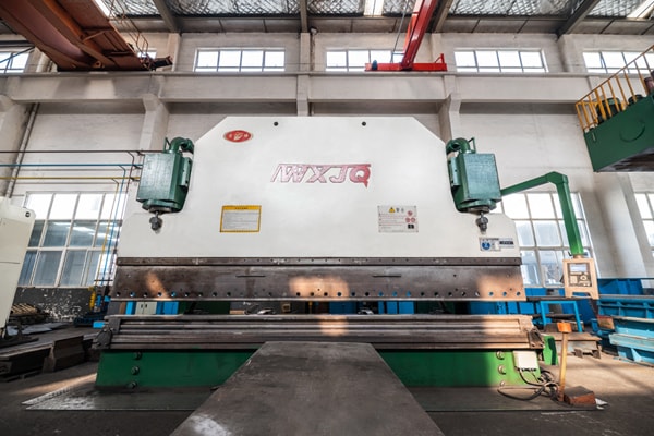 دستگاه خمکاری CNC 800 تنی 6.5 متری
